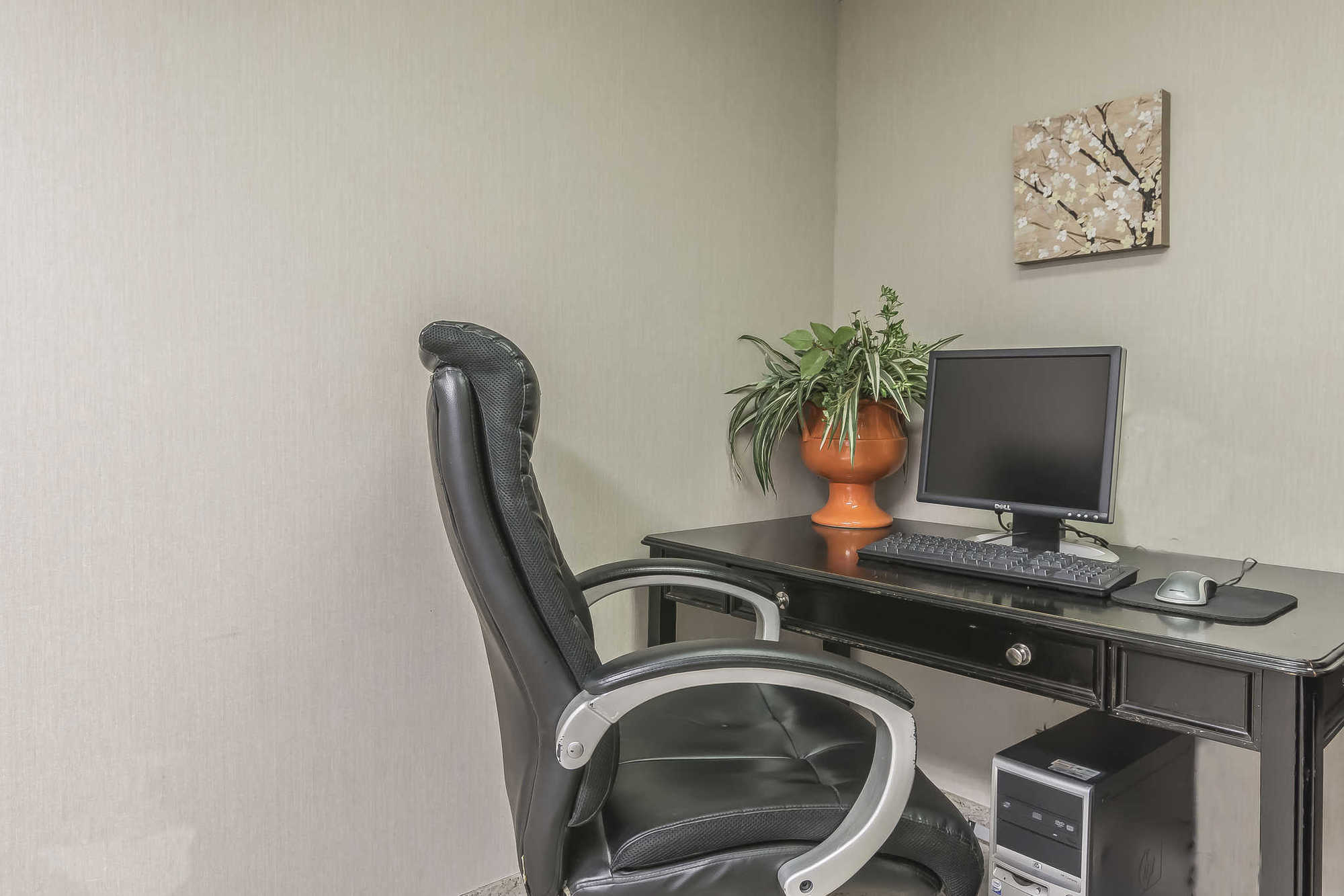 Quality Inn & Suites 5585 Ambler Drive Mississauga Ontario Facilities photo